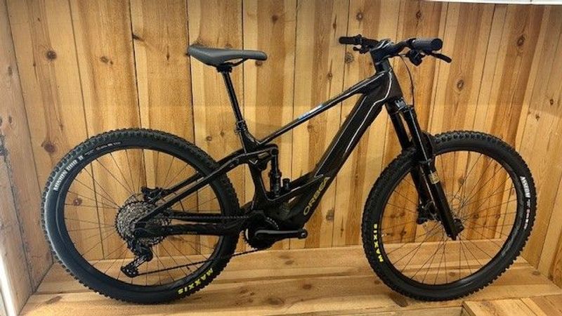Käytetty Orbea WILD M20 2024 2024 Mountainbike — kuva 1 / 7