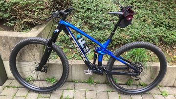 Trek FUEL EX 8 XT ML 29 2023 Mountainbike d'occasion — image 2 sur 4