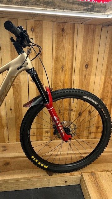 Gebrauchtes Orbea RISE H30 2023 2023 Mountainbike, Schwarz, 29 — Bild 3 von 9