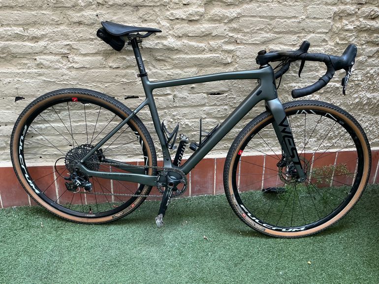 Brugt Megamo West 10 2022 Road & Gravel — billede 1 af 8