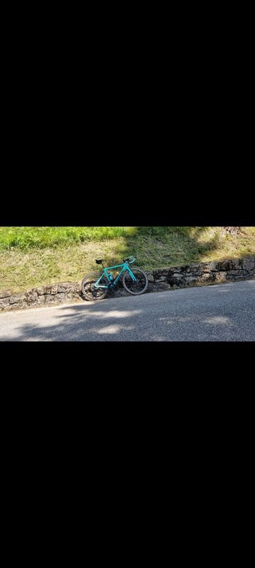 Used Bianchi Sprint 105 2020 2020 Road & Gravel, Green — image 3 of 3