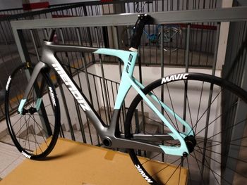 Used Mendiz F12 2024 Road & Gravel, Light Gray — image 4 of 9