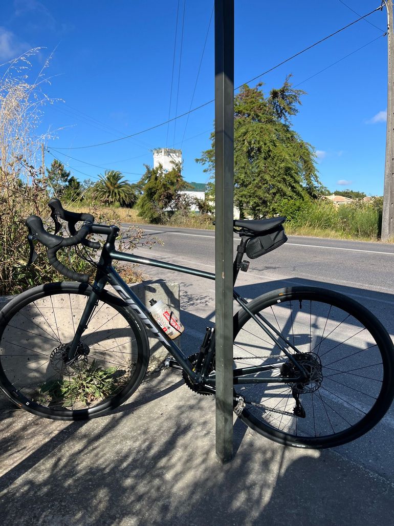 Used Giant Contend Shimano 105 2025 Road & Gravel, Green — image 3 of 4