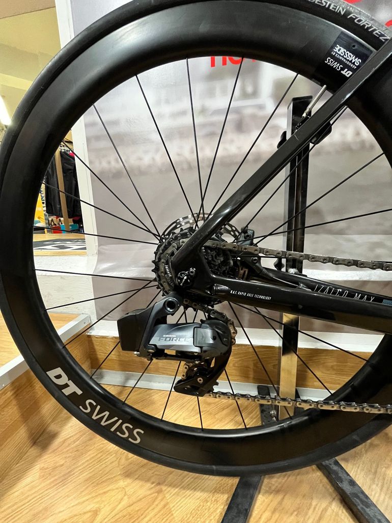Brugt Focus IZALCO MAX DISC 9.7 2021 2021 Road & Gravel — billede 8 af 34