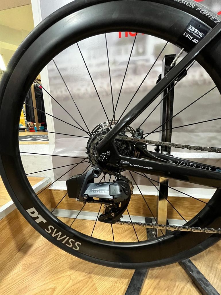 Brugt Focus IZALCO MAX DISC 9.7 2021 2021 Road & Gravel — billede 19 af 34