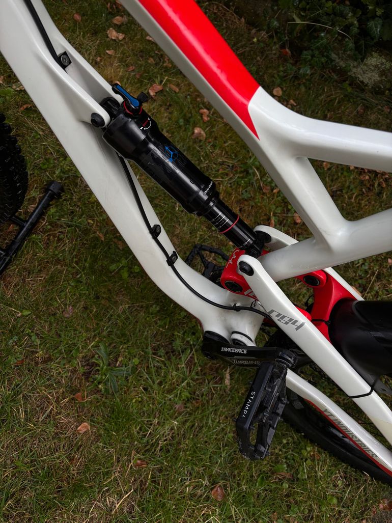 YT Industries Jeffsy Shimano Deore XT 2018 Mountainbike usato, Bianco — immagine 6 di 6