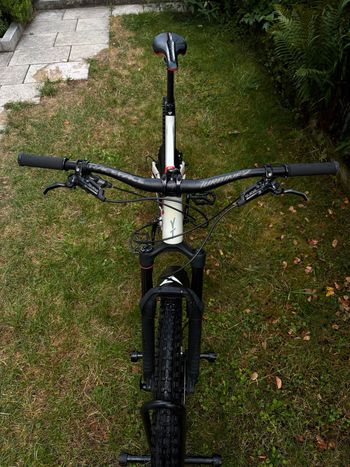 YT Industries Jeffsy Shimano Deore XT 2018 Mountainbike usato, Bianco — immagine 4 di 6