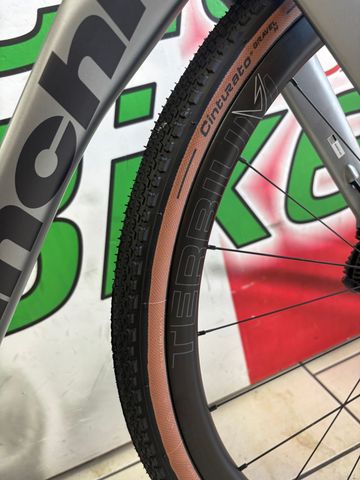Gebrauchtes Bianchi Impulso PRO GRX 820 disc 2024 2024 Road & Gravel, Hellgrau — Bild 7 von 11