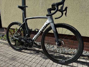 Used Bianchi Oltre Shimano Ultegra Di2 2023 Road & Gravel, Light Gray — image 3 of 8
