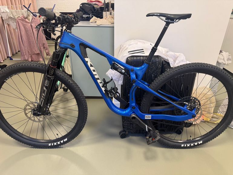 Używany Kona Hei Hei CR/DL 2023 2023 Mountainbike — zdjęcie 3 z 9