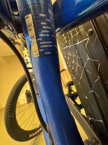 Używany Kona Hei Hei CR/DL 2023 2023 Mountainbike — zdjęcie 9 z 9
