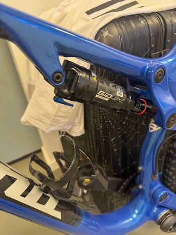 Używany Kona Hei Hei CR/DL 2023 2023 Mountainbike — zdjęcie 5 z 9