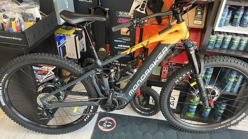 Used Mondraker Crafty Shimano Deore XT 2025 MTB
