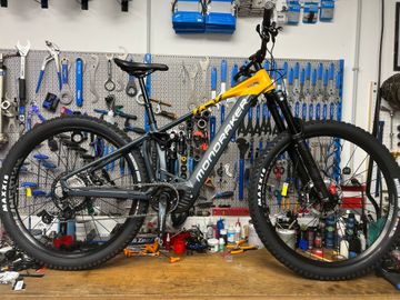 Brugt Mondraker Crafty Shimano Deore XT 2025 Mountainbike — billede 11 af 13