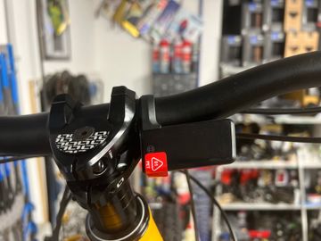 Brugt Mondraker Crafty Shimano Deore XT 2025 Mountainbike — billede 5 af 13