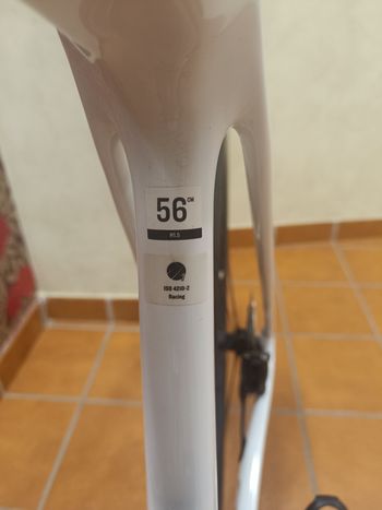 Używany Trek Émonda SL 7 2023 2023 Road & Gravel — zdjęcie 6 z 9