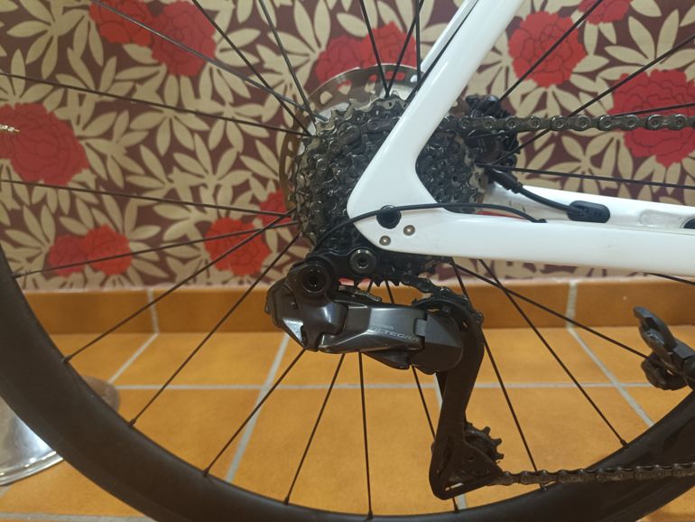 Używany Trek Émonda SL 7 2023 2023 Road & Gravel — zdjęcie 5 z 9