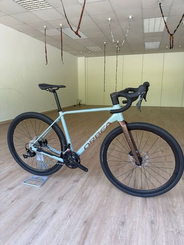 Gebrauchtes Orbea TERRA H40 2024 2024 Road & Gravel, Hellgrau — Bild 1 von 7