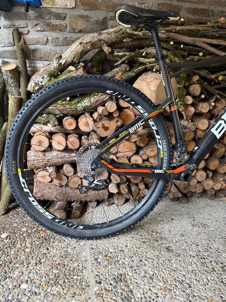 Used BMC Teamelite Te02 2022 Mountainbike, Black — image 3 of 7