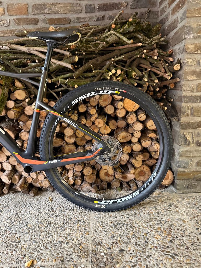 Used BMC Teamelite Te02 2022 Mountainbike, Black — image 6 of 7
