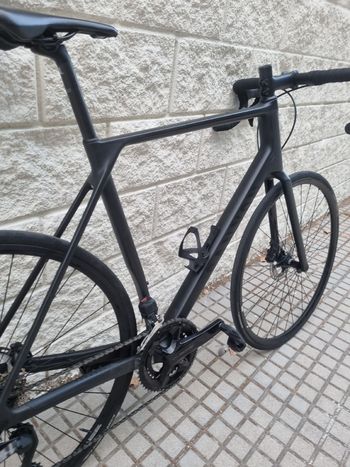 Canyon Endurace CF 7 Di2 2023 2023 Road & Gravel usato, Nero — immagine 6 di 23