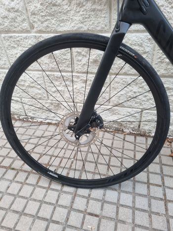 Canyon Endurace CF 7 Di2 2023 2023 Road & Gravel usato, Nero — immagine 21 di 23
