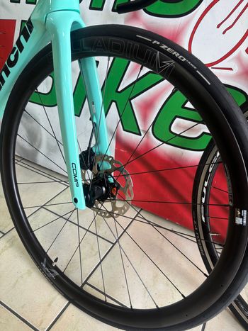 Brugt Bianchi Specialissima COMP 105 Di2 2024 2024 Road & Gravel — billede 4 af 11