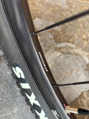 Tweedehands Mondraker F-PODIUM CARBON 2023 2023 Mountainbike — afbeelding 7 van 8