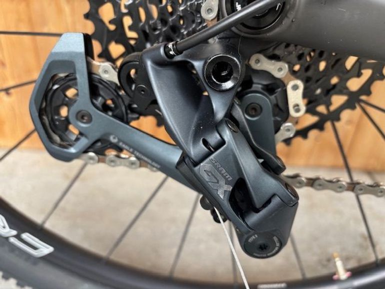Gebrauchtes Mondraker F-PODIUM CARBON 2023 2023 Mountainbike, Schwarz, 29 — Bild 3 von 8