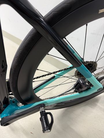 Brugt Bianchi Oltre XR4 - Ultegra Di2 2022 2022 Road & Gravel — billede 6 af 13