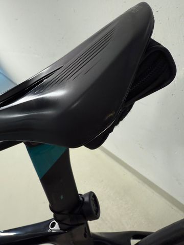 Brugt Bianchi Oltre XR4 - Ultegra Di2 2022 2022 Road & Gravel — billede 7 af 13