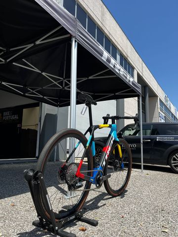 Brugt Trek Domane+ SLR 7 AXS 2025 2025 Road & Gravel — billede 4 af 8