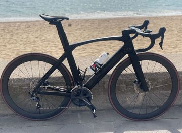 Gebrauchtes Trek Madone Shimano Ultegra 2020 Road & Gravel, Schwarz — Bild 1 von 3
