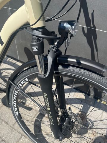 Used Ghost SQUARE TREKKING BASE AL 2023 Mountainbike, Light Gray, 29 — image 5 of 11