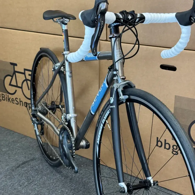 Used Seven Cycles Seven Cycles Axiom, Titanium Road Bike 51cm 2013 Road & Gravel, Light Gray — image 5 of 5