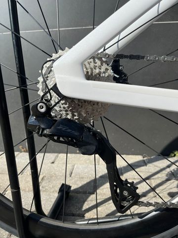Used BMC Speedmachine 01 FOUR 2025 Road & Gravel, White — image 10 of 11