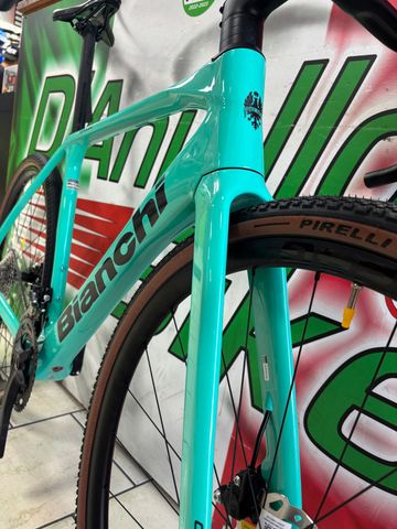 Bianchi Impulso COMP GRX 610 disc 2023 2023 Road & Gravel d'occasion — image 11 sur 11