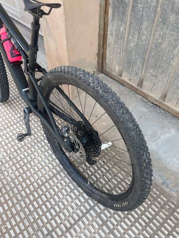 Used Specialized Epic 8 EVO Comp 2025 2025 Mountainbike, Green, 29 — image 5 of 6