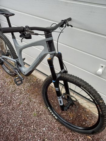 Used Bold Unplugged Ultimate 2024 2024 Mountainbike, Light Gray, 29 — image 4 of 9
