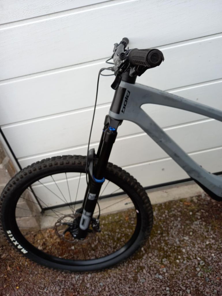 Used Bold Unplugged Ultimate 2024 2024 Mountainbike, Light Gray, 29 — image 8 of 9