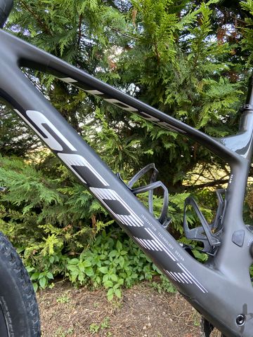 Käytetty Scott Spark RC Team 2024 2024 Mountainbike — kuva 7 / 8
