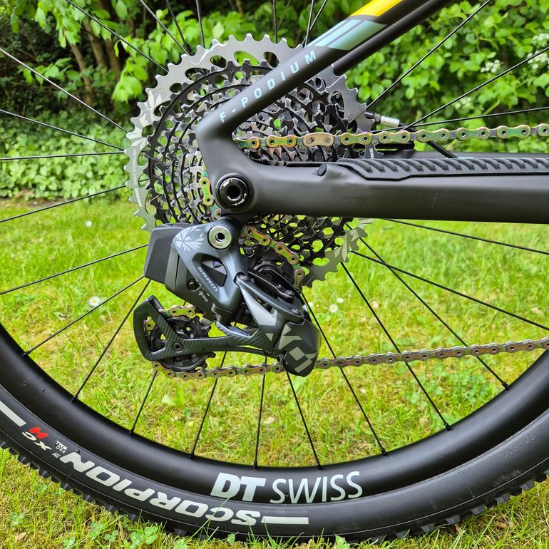 Used Mondraker F-podium SRAM X01 Eagle AXS 2021 Mountainbike, Black, 29 — image 8 of 9