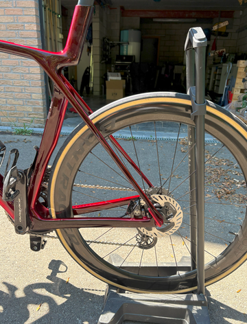 Brugt Trek Madone SLR 9 Gen 8 2025 2025 Road & Gravel — billede 5 af 7