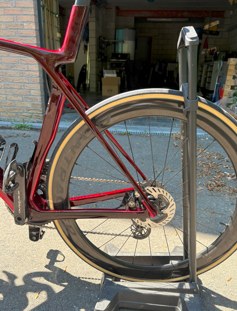 Brugt Trek Madone SLR 9 Gen 8 2025 2025 Road & Gravel — billede 5 af 7