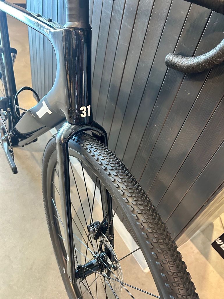 3T RACEMAX INTEGRALE 2025 Road & Gravel usato, Nero — immagine 7 di 7