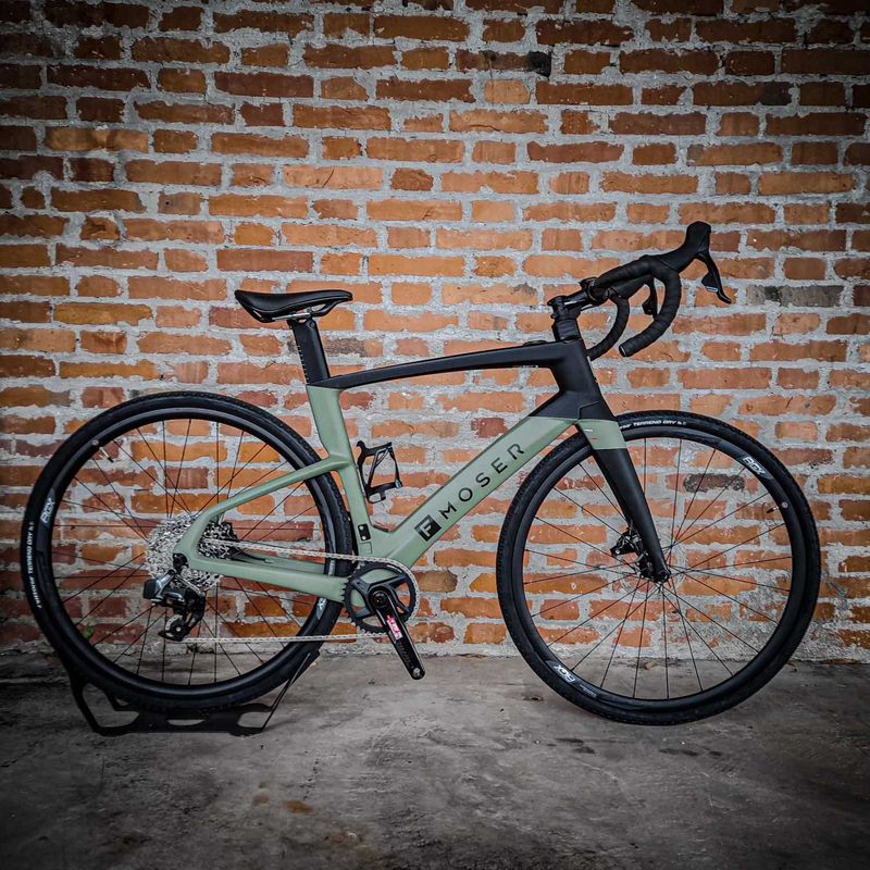 Used Moser E-GRAVEL SRAM RIVAL AXS 12S 2025 Road & Gravel