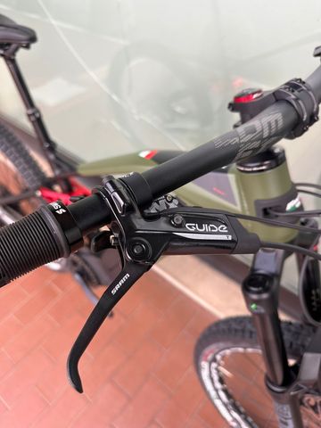 Used Fantic XMF 1.7 2024 2024 Mountainbike, Green, 29, 27.5 — image 10 of 10