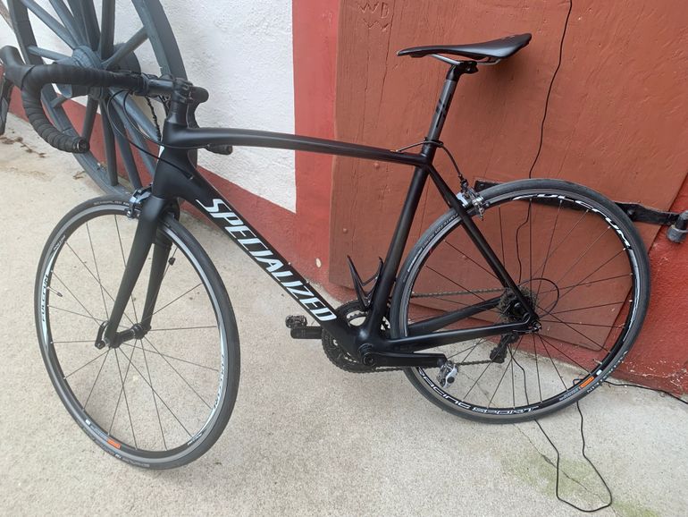 Used Specialized Tarmac 2010 Road & Gravel, Black — image 2 of 7