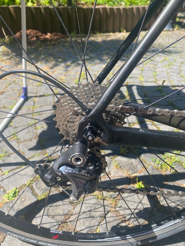 Used Specialized Tarmac 2010 Road & Gravel, Black — image 5 of 7