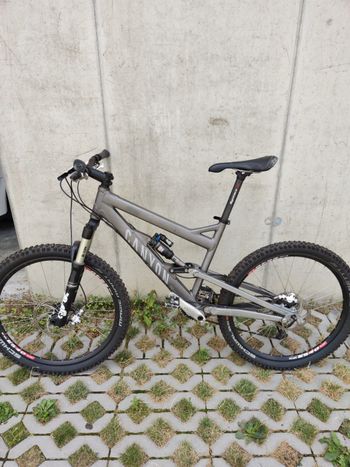 Used Canyon Torque 6 2016 Mountainbike — image 2 of 15